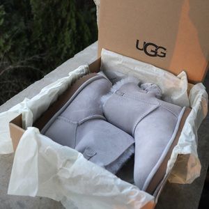 Mini Bailey Bow Velvet Uggs